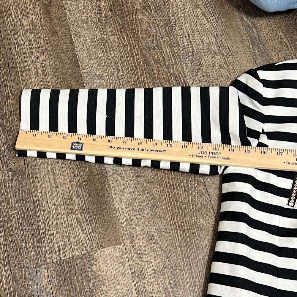 Halogen jacket  - Picture 10 of 10